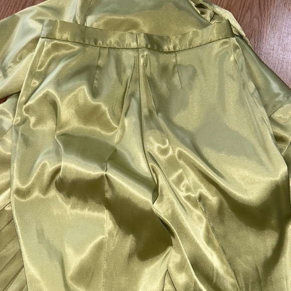 Vintage satin lime green suit 🕺🏻🪩 - Picture 5 of 5